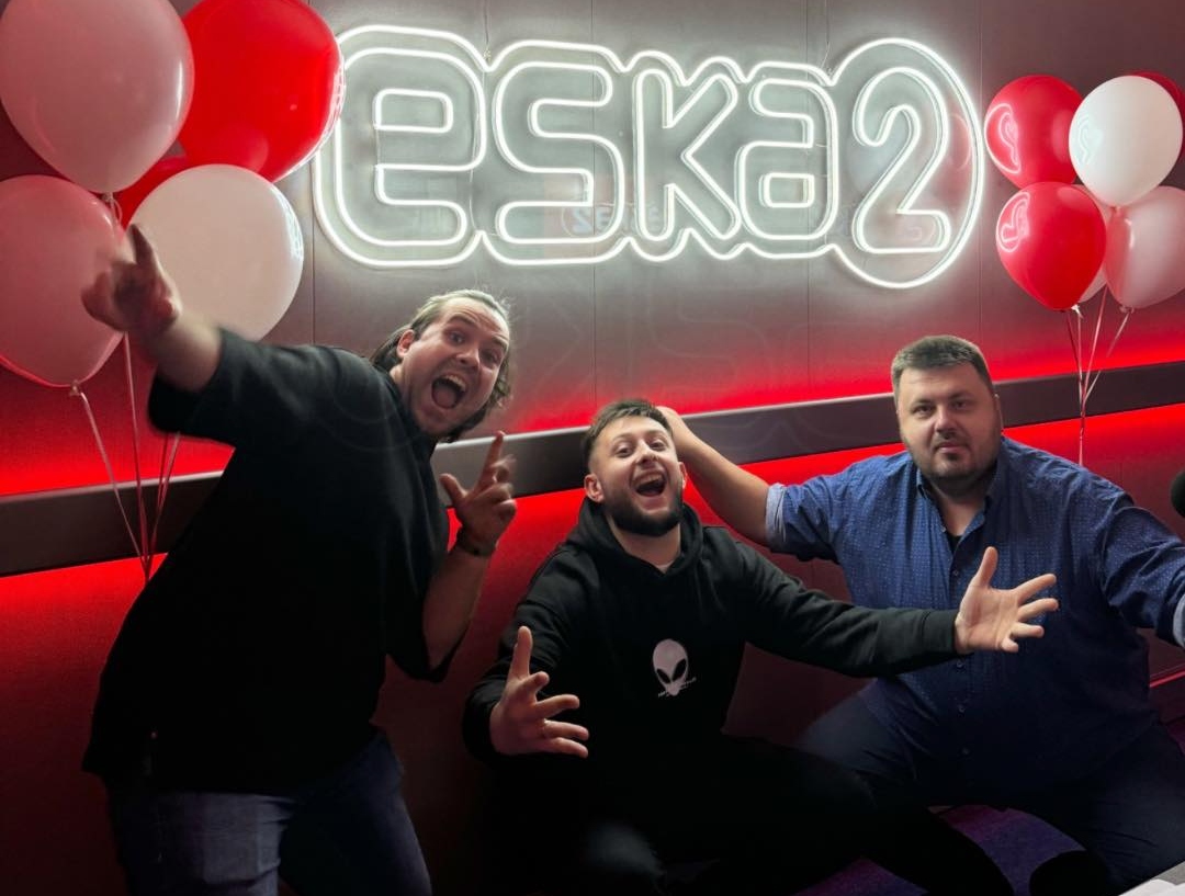 Radio ESKA2 w ciągu roku zyskała blisko 1/3 słuchaczy